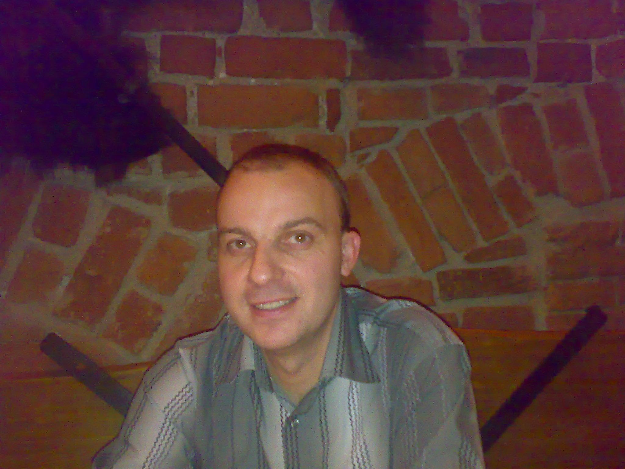 25102007348.jpg